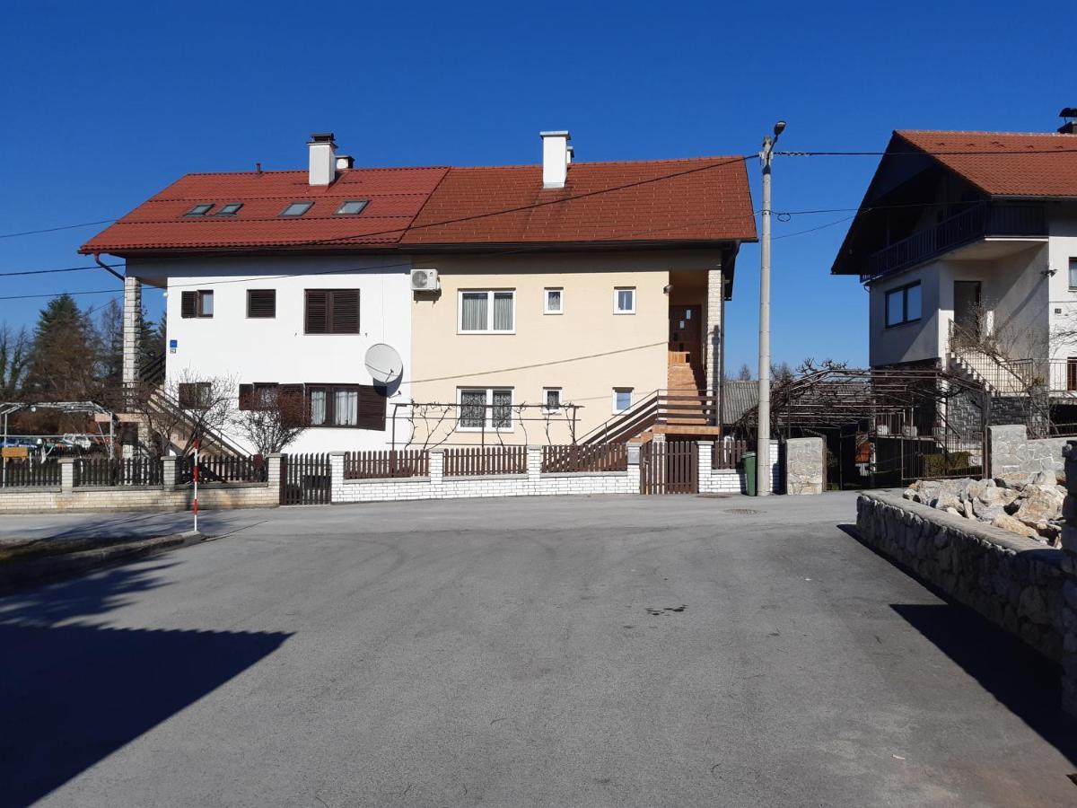 Apartman Helena Szluin Kültér fotó