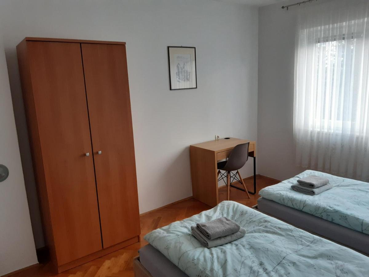Apartman Helena Szluin Kültér fotó