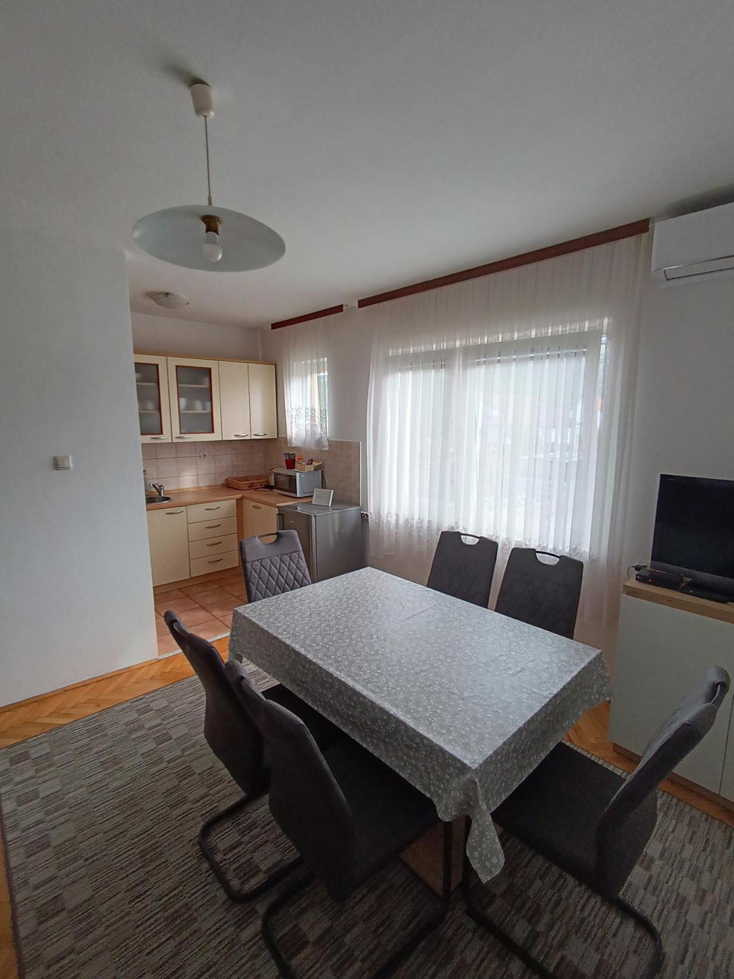 Apartman Helena Szluin Kültér fotó